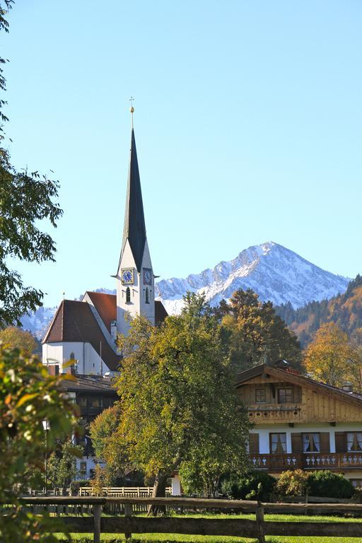 Hotel Landhaus Strobl Am See 바트비제 외부 사진